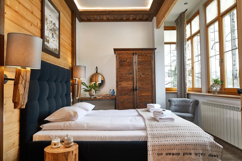 Romantyczny Pobyt w Górach (2 Noce, 2 Osoby) | Niedźwiedzia Residence | Poronin