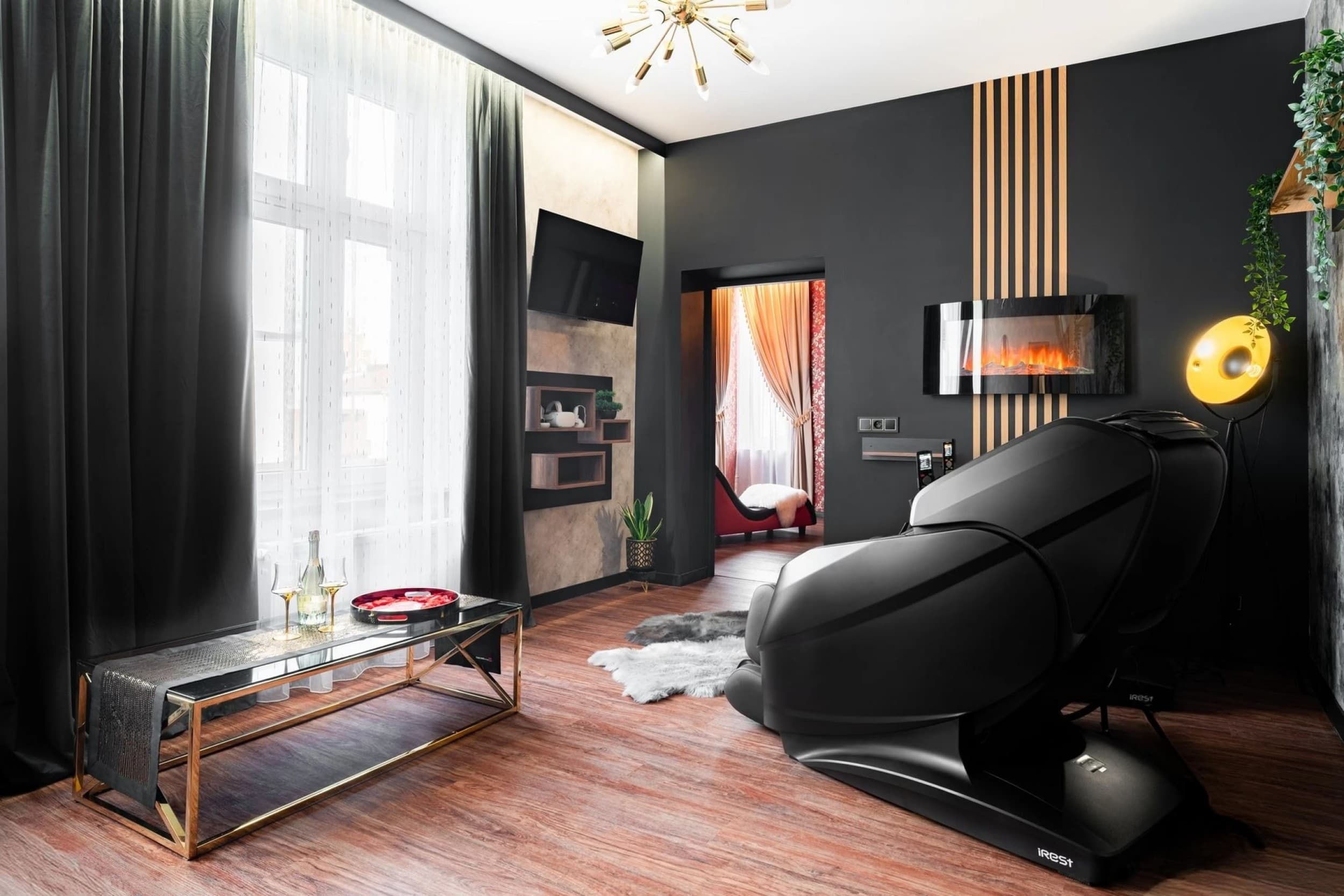 Pobyt w Apartamencie (1 Noc, 2 Osoby) | Apartament Organza | Toruń | Wyjątkowy Prezent