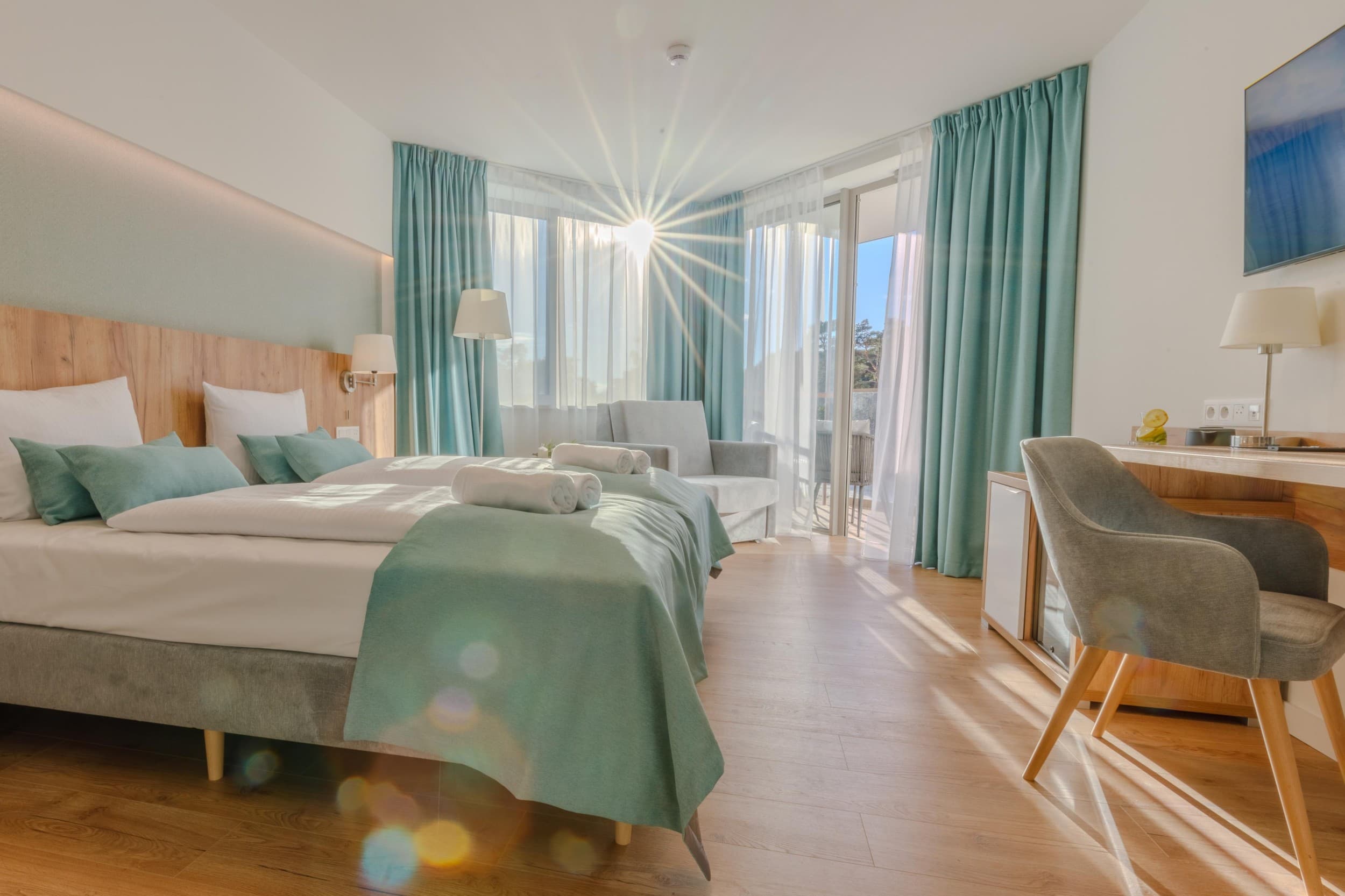 Odprężający Weekend nad Morzem (2 Noce, 2 Osoby) | PINEA Resort | Pobierowo