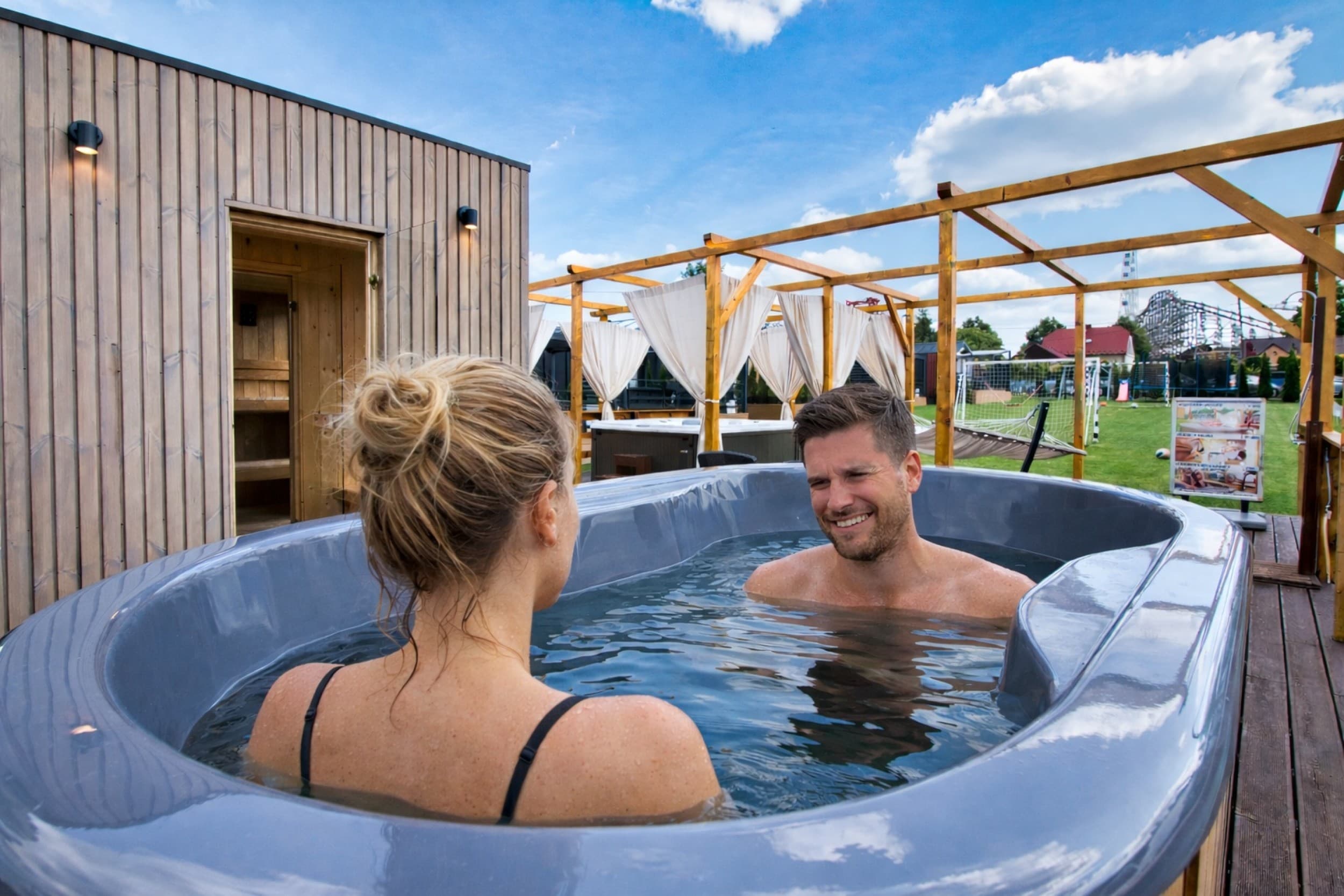 Romantyczny Pobyt w Domku (1 Noc, 2 Osoby) | Holiday Park Zator Resort & Spa | Zator