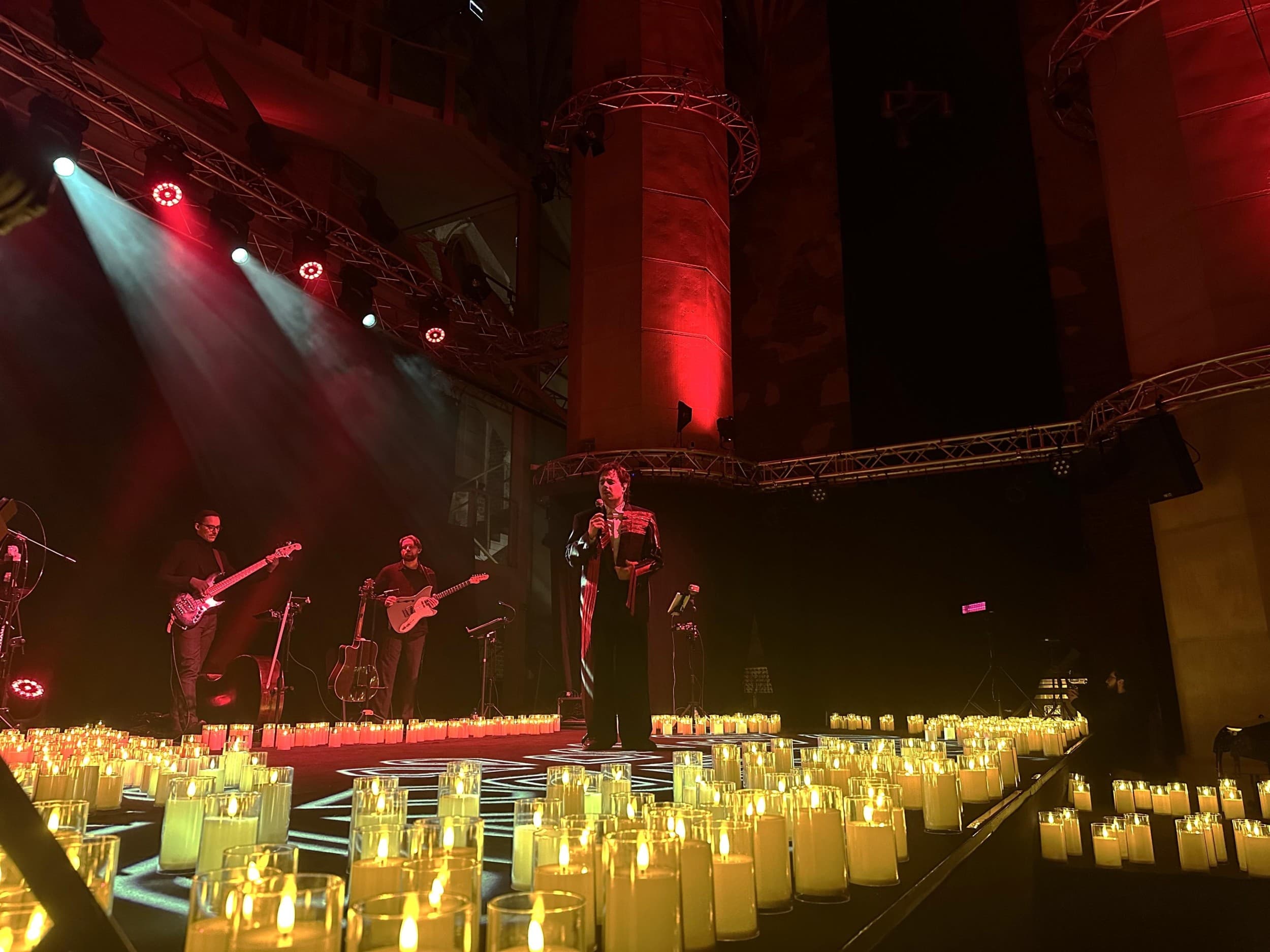 Koncert “Głosy Mistrzów” przy Świecach dla Dwojga | Wiele Lokalizacji  | Wyjątkowy Prezent