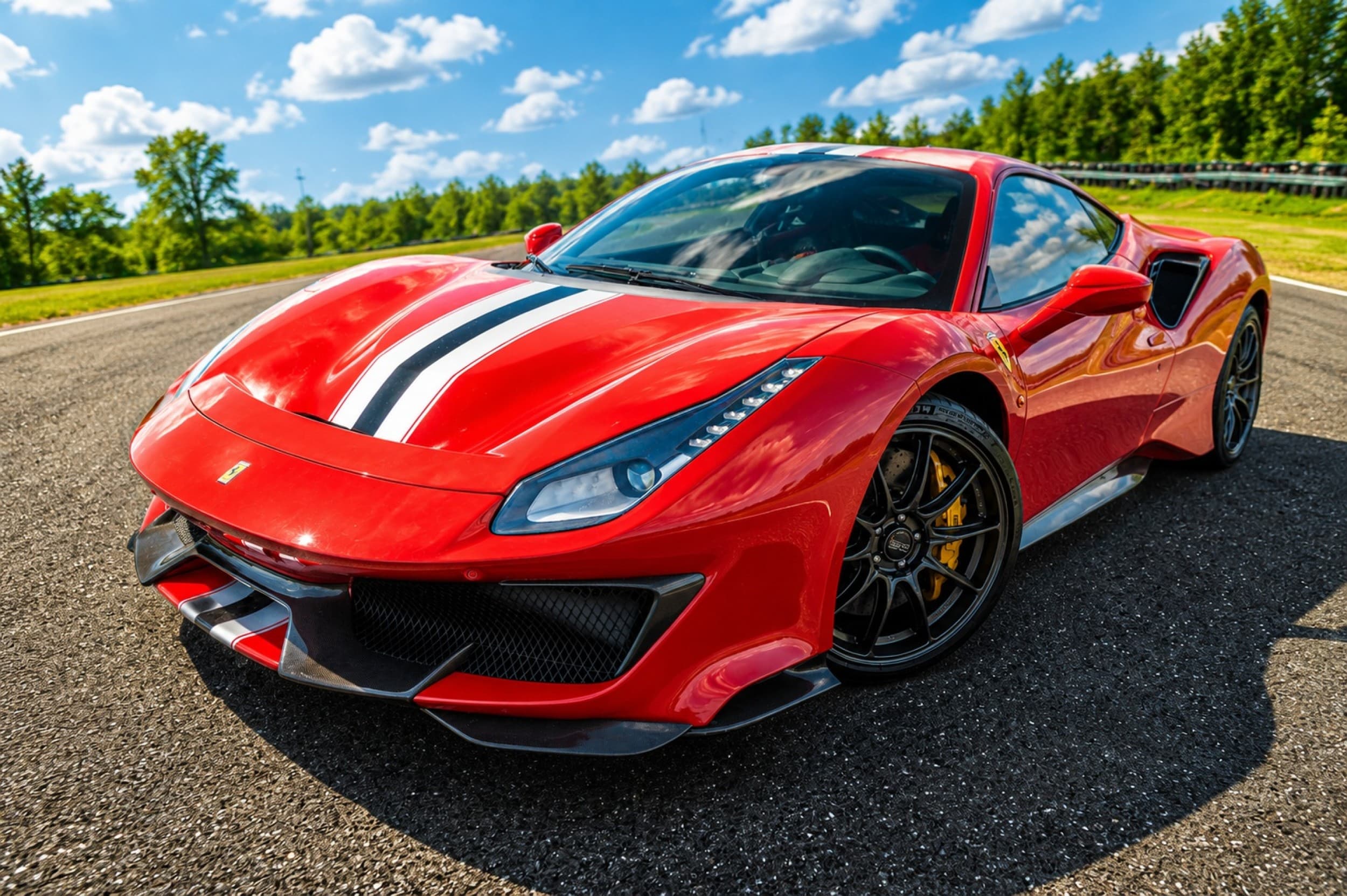 Jazda Ferrari 488 Pista | 1 okrążenie | Tor Główny Poznań