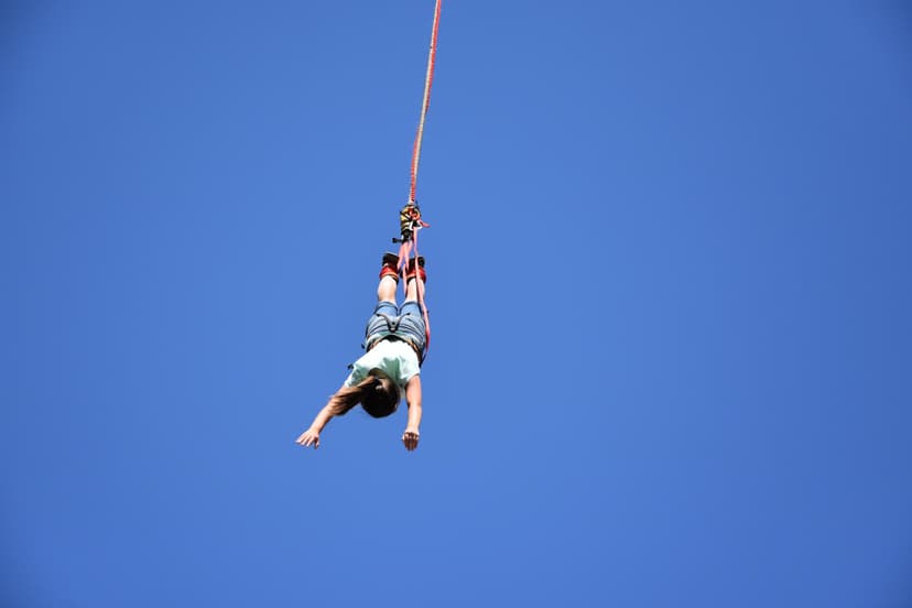 Skok na Bungee dla Dwojga | Zator