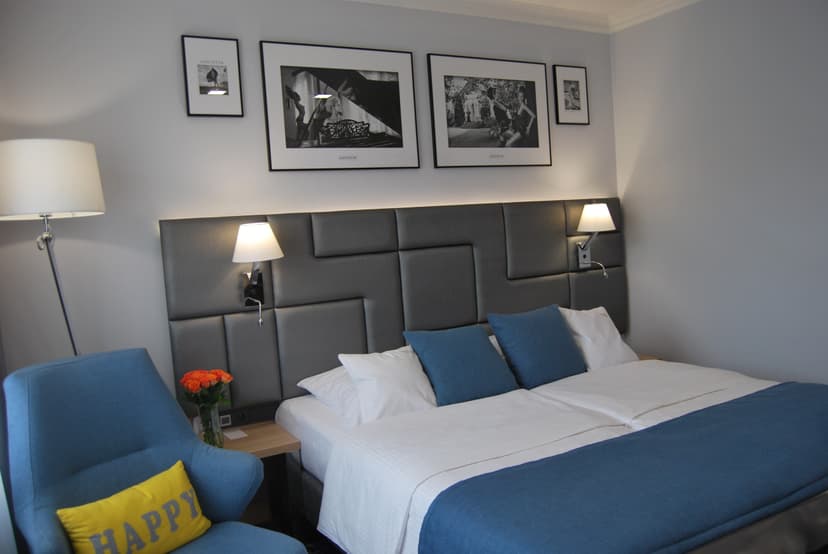 Romantyczny Wypad (1 Noc, 2 Osoby) | Hotel Włoski | Poznań