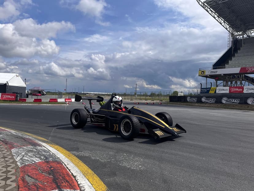 Jazda Bolidem Formuły Jedi | Wiele Lokalizacji