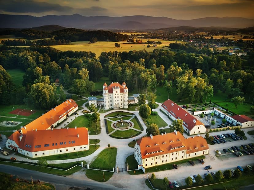 Królewski Weekend Dla Dwojga w Pałacu Wojanów | Jelenia Góra