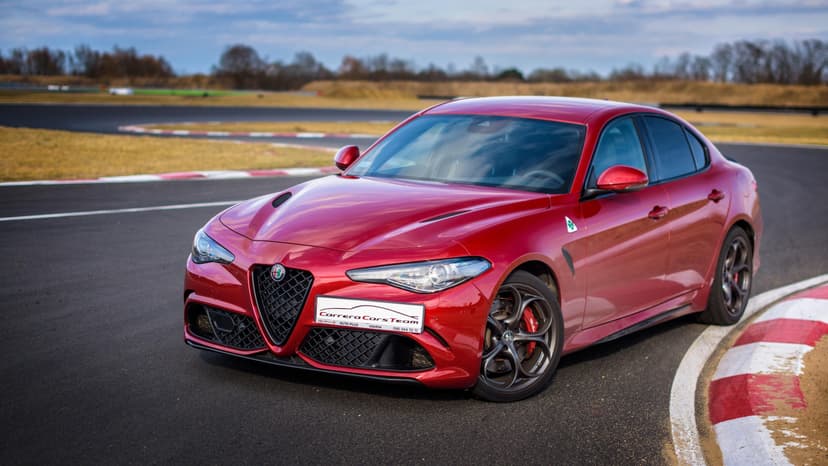 Jazda Alfa Romeo Giulia Quadrifoglio (1 okrążenie) | Tor Główny Poznań