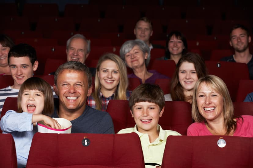 Seans w Kinie Studyjnym dla Rodziny | Wiele Lokalizacji