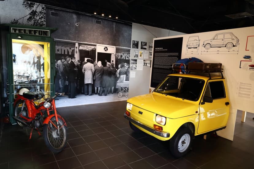 Zwiedzanie Muzeum Życia w PRL dla Rodziny | Warszawa