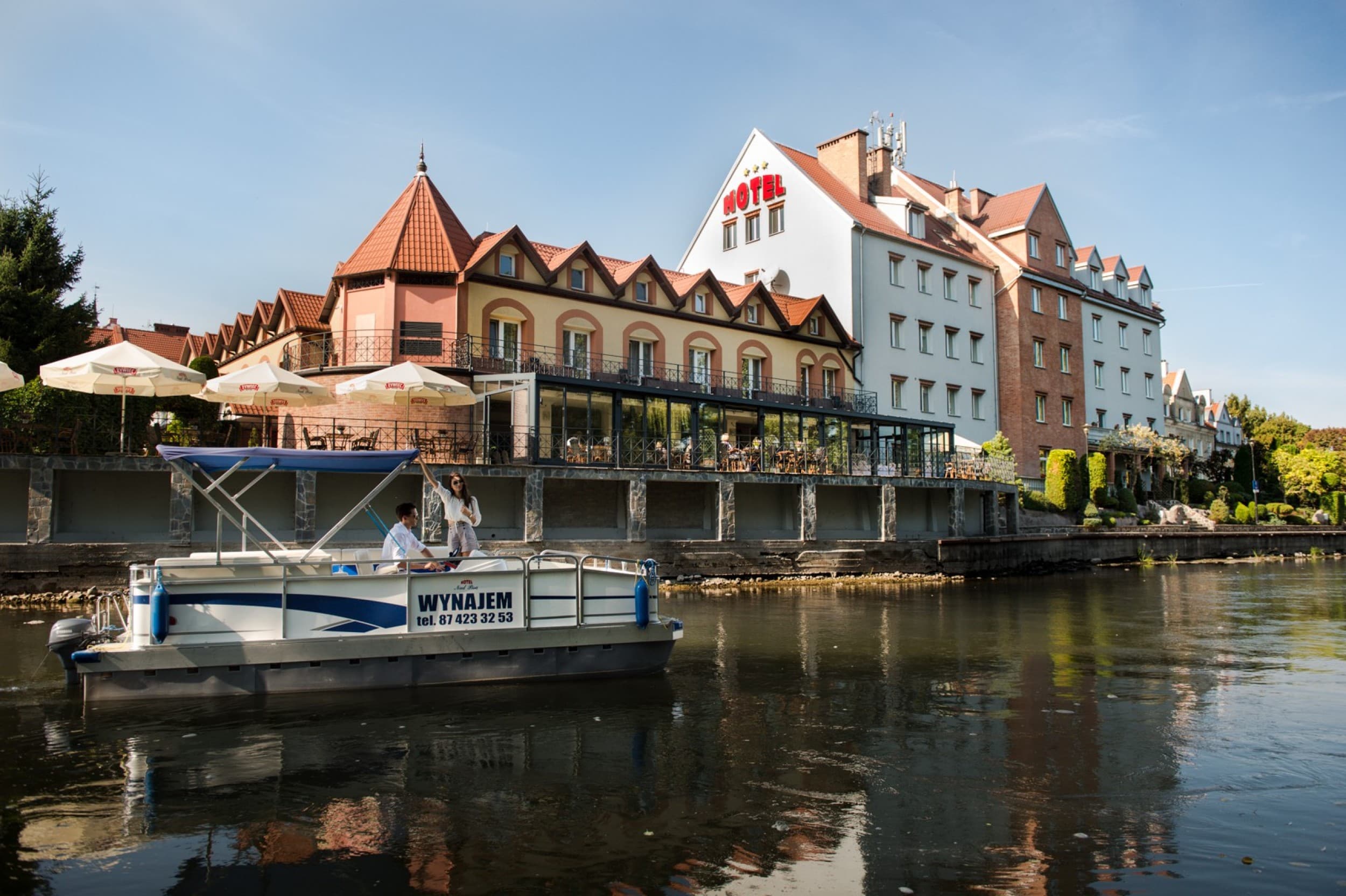 Weekend w Hotelu nad Pisą dla Dwojga | Mazury | Wyjątkowy Prezent