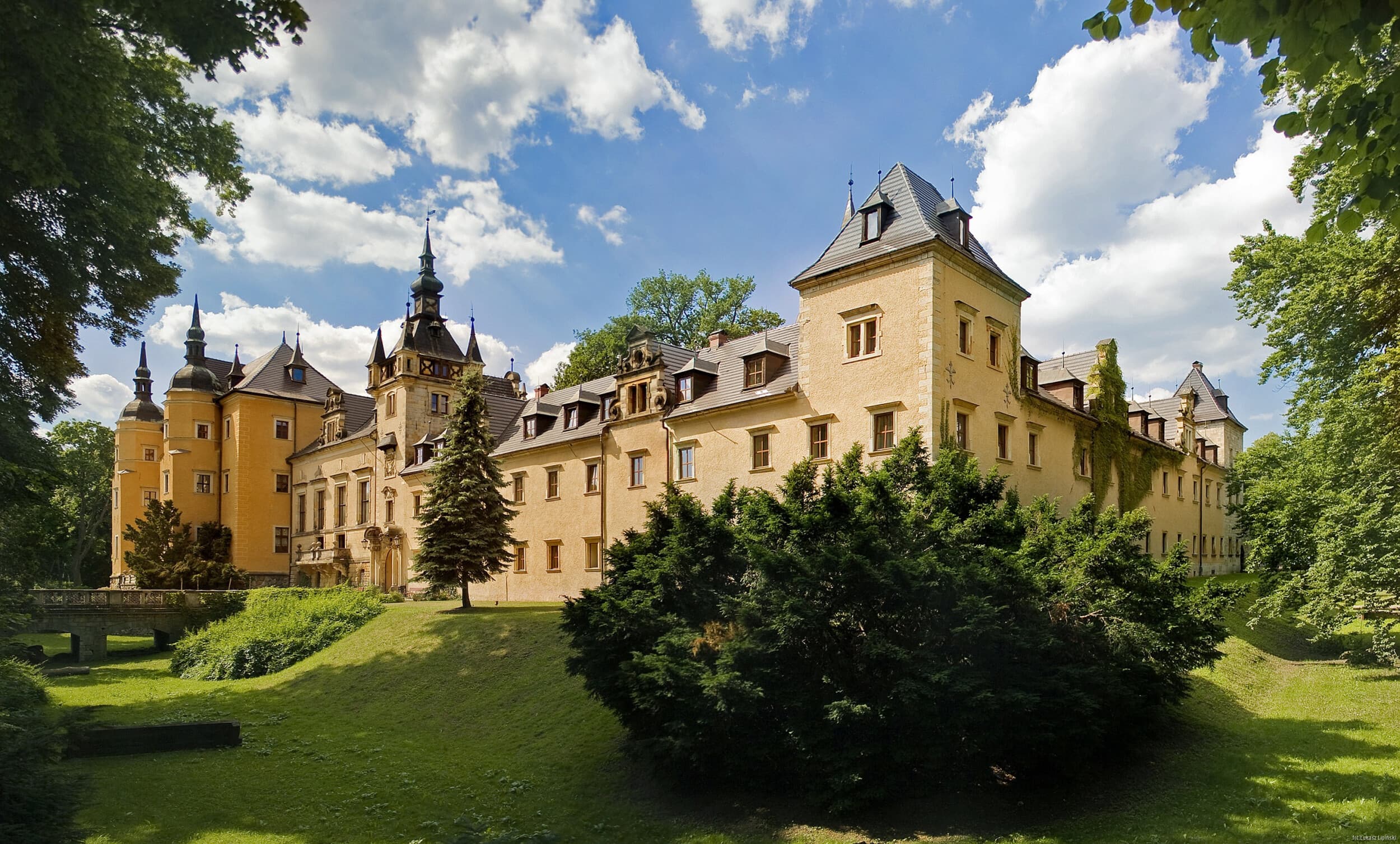 Relaksujący Pobyt (2 Noce, 2 Osoby) | Zamek Kliczków | Kliczków | Wyjątkowy Prezent