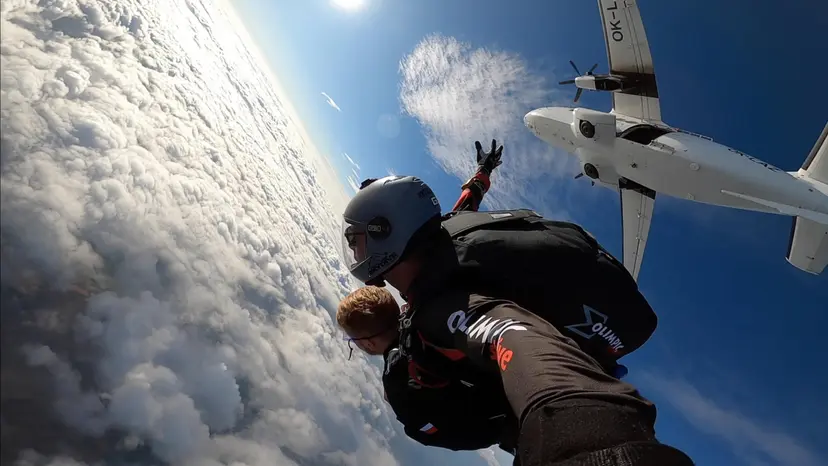 Skok ze Spadochronem z Podwójnym Filmowaniem | Ostrów Wielkopolski