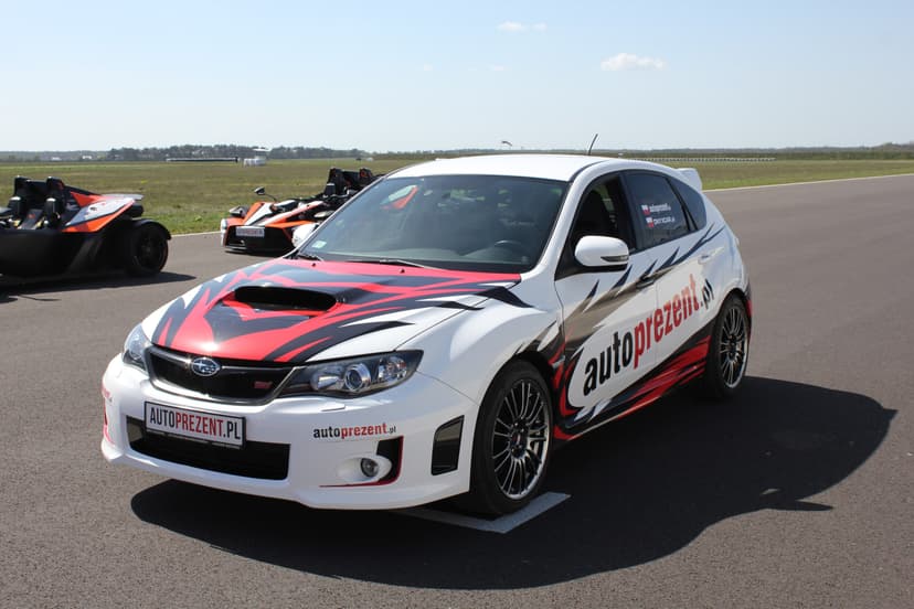 Pojedynek Mitsubishi Evo 10 vs. Subaru Impreza WRX | 2 okrążenia | Tor Główny