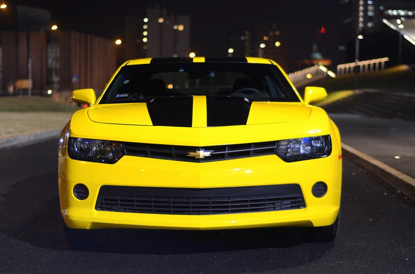 Pojedynek Chevrolet Corvette C7 vs. Chevrolet Camaro | 2 okrążenia | Tor Główny