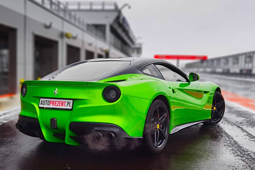 Pojedynek Honda NSX vs. Ferrari F12 Berlinetta | 2 okrążenia | Tor Główny