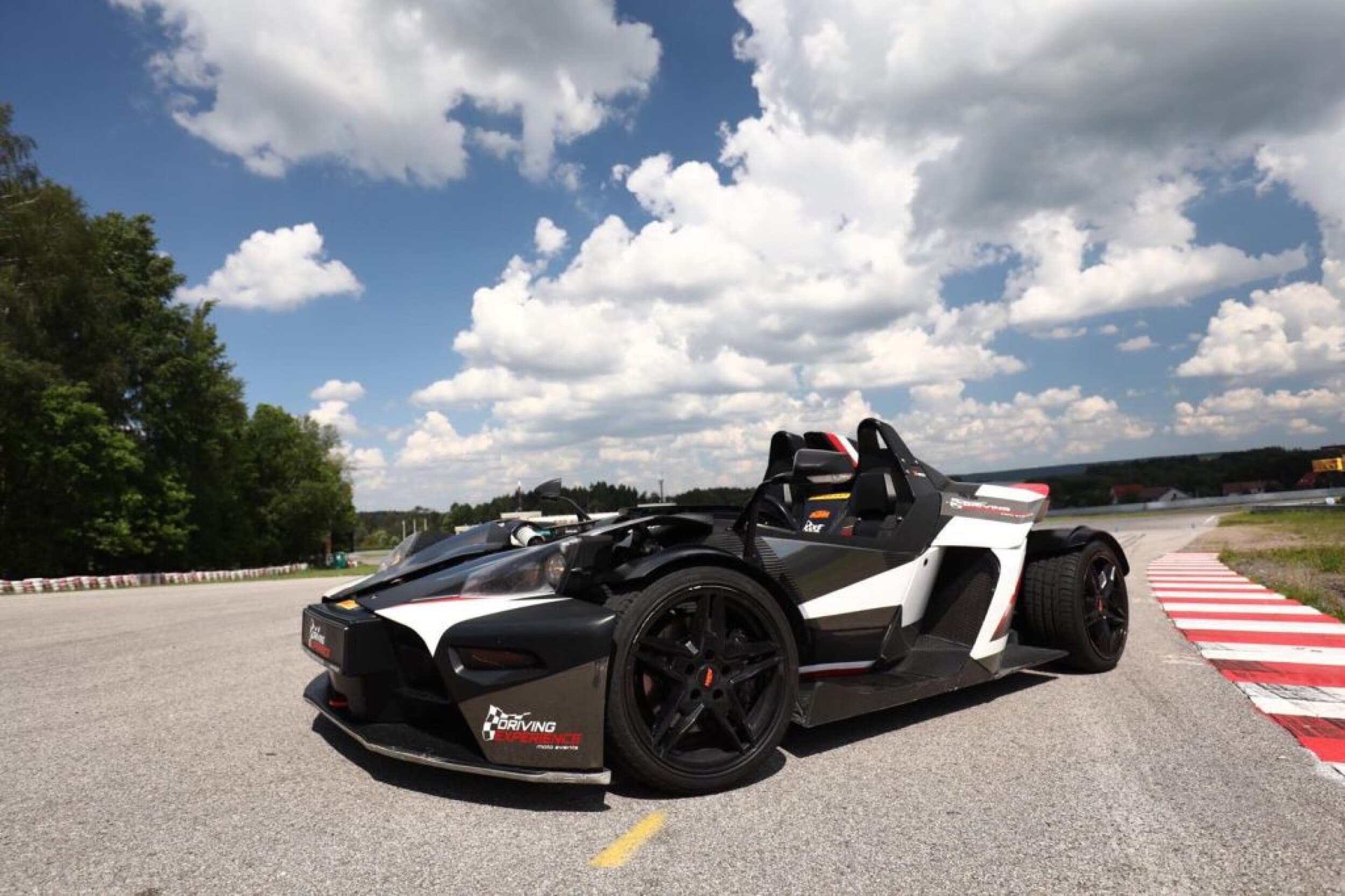 Przejażdżka KTM X-Bow dla Dziecka (1 okrążenie) | Kielce | Wyjątkowy Prezent