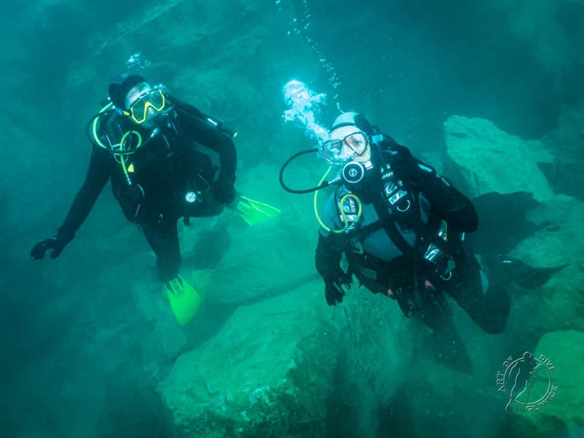 Nurkowanie w Zalanym Kamieniołomie dla Dwojga | Jaworzno