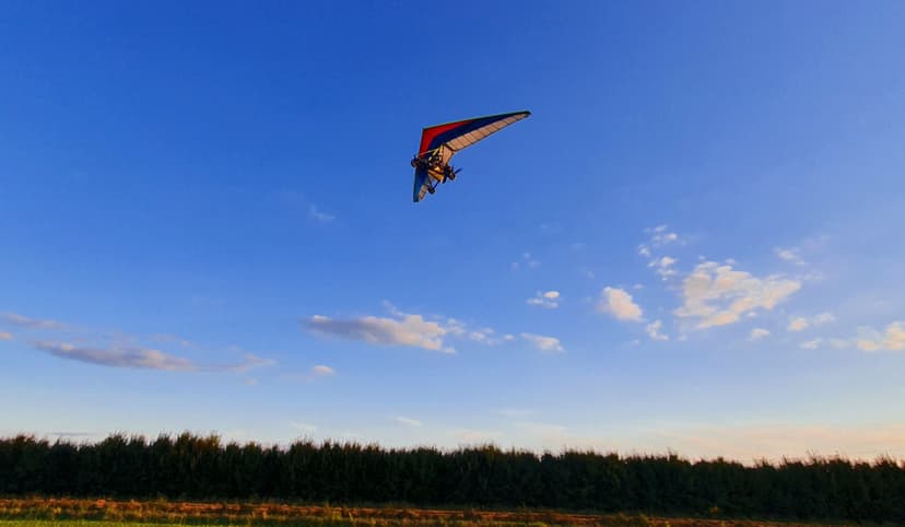 Lot Widokowy Motolotnią (15 minut) | Kielce (okolice)