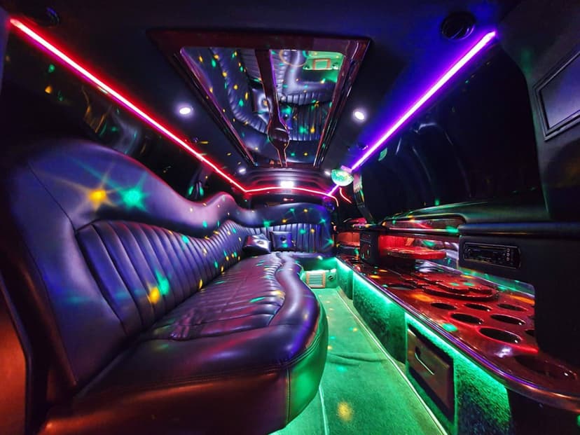 Przejazd Limuzyną Lincoln Town Car | Toruń