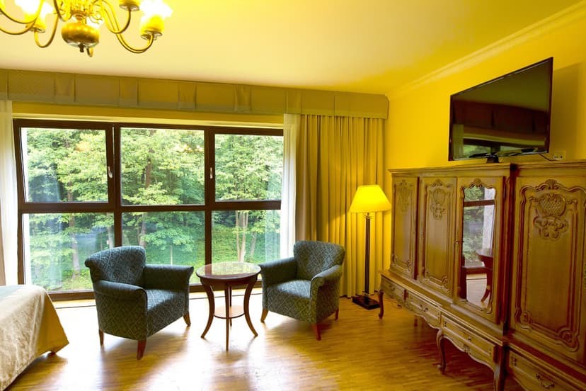 Odprężający Pobyt (2 Noce, 2 Osoby) | Hotel MirJan | Lądek Zdrój