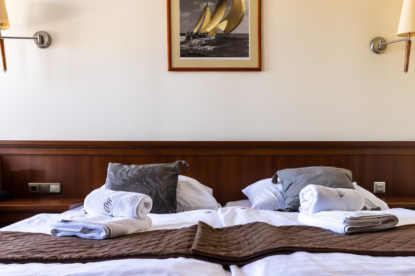 Weekendowy Pobyt (2 Noce, 2 Osoby) | Hotel Diamond w Białym Dworku | Trójmiasto (okolice)