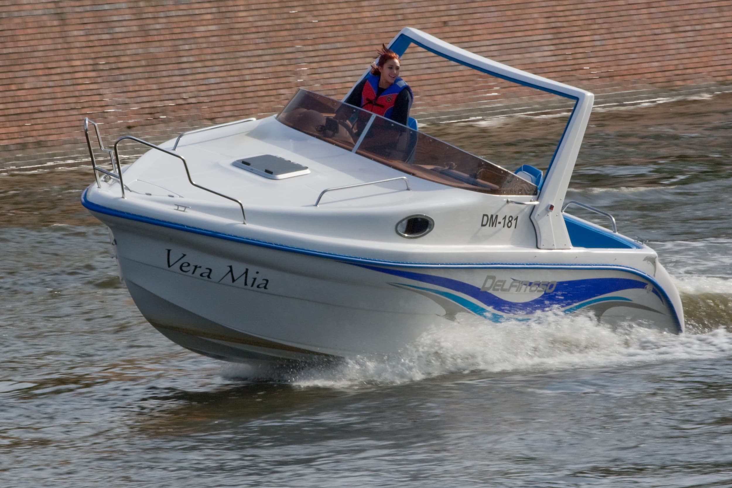 Ekstremalny Rejs Jachtem dla Przyjaciół | Wrocław | Wyjątkowy Prezent