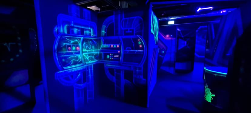 Paintball Laserowy dla Przyjaciół (6 osób) | Katowice