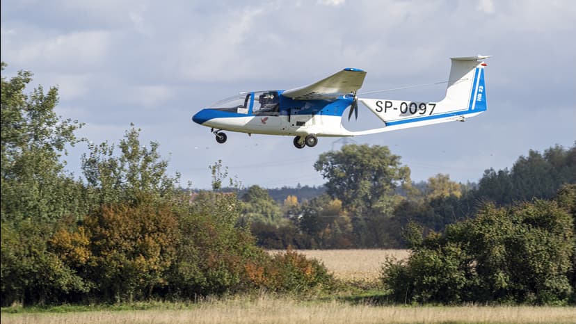 Lot Motoszybowcem (15 minut) | Wrocław (okolice)