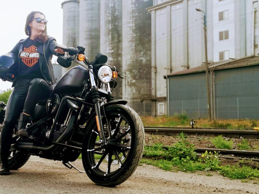 Całodzienna Wyprawa Motocyklem Harley-Davidson | Wiele Lokalizacji
