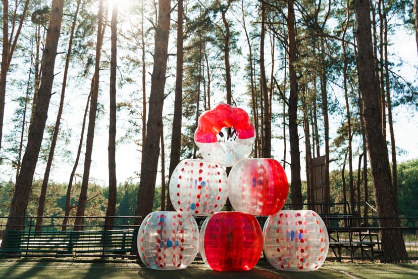 Bubble Football dla Przyjaciół | Wiele Lokalizacji