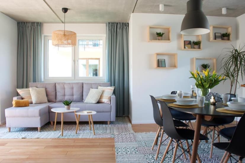 Rodzinny Pobyt (2 Noce, 2-4 Osoby) | Apartamenty nad morzem Ahoj & Laba | Gdynia