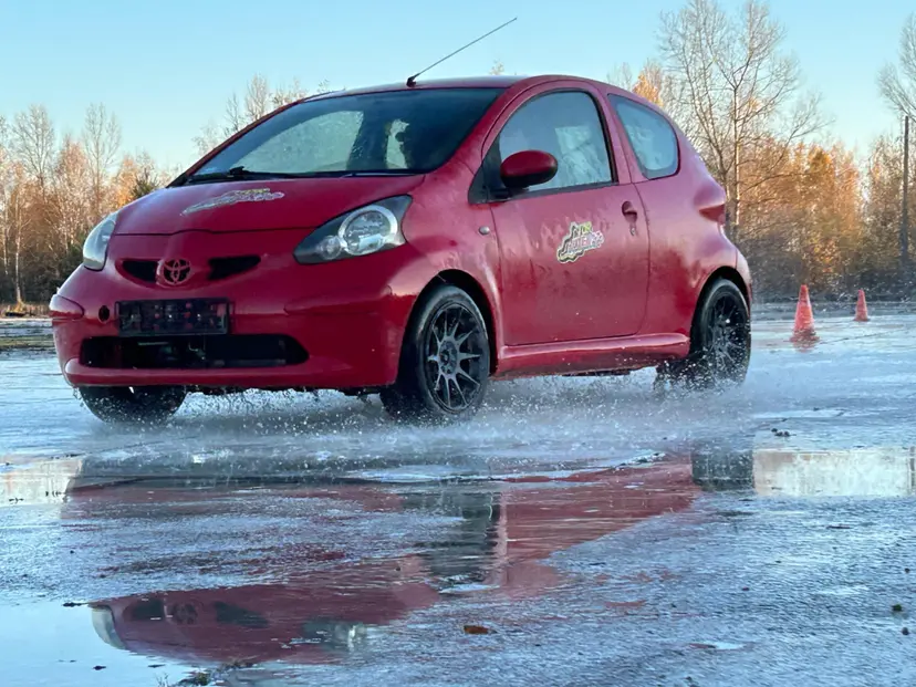 Szkolenie na Płycie Poślizgowej | Legionowo (okolice)