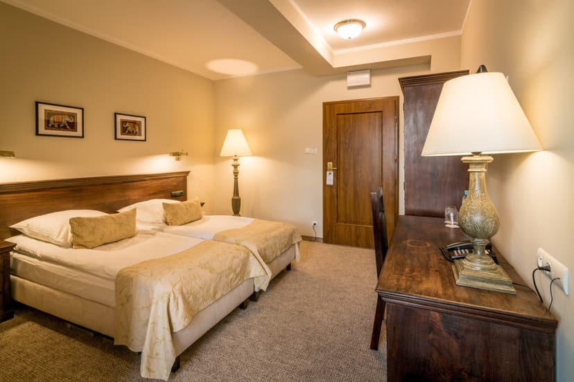 Odprężający Pobyt (2 Noce, 2 Osoby) | Hotel Orient Palace | Bielany Wrocławskie