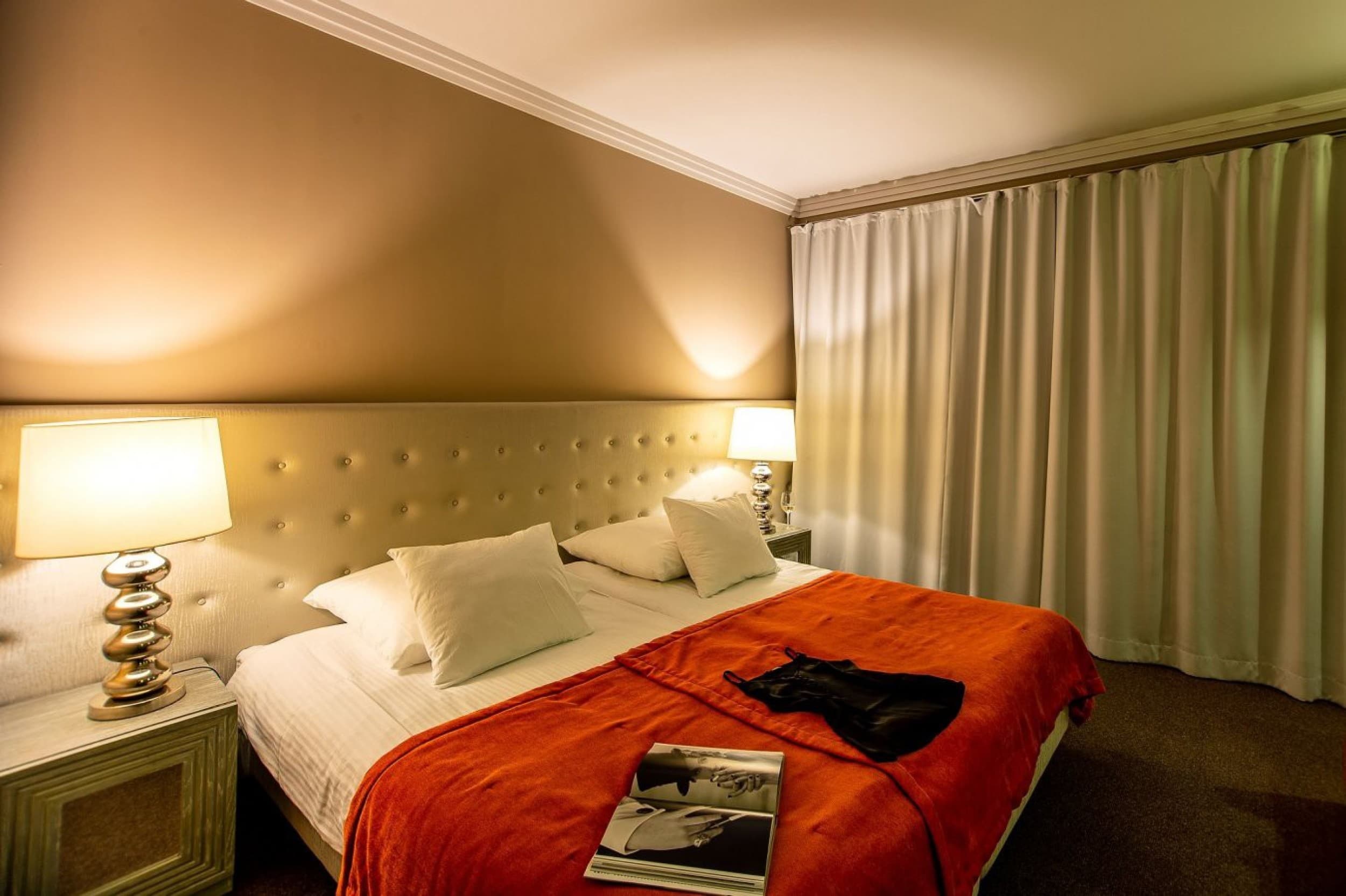 Luksusowy Pobyt (2 Noce, 2 Osoby) | Berberys Park Hotel | Kazimierz Dolny