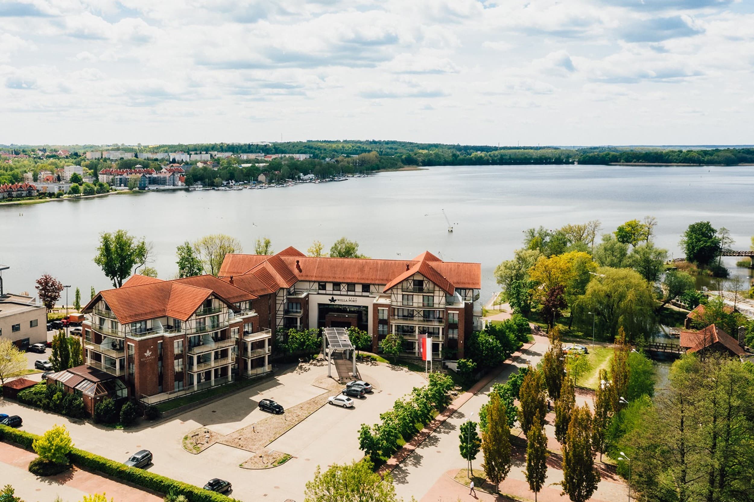 Pobyt na Mazurach (1 Noc, 2 Osoby) | Apartamenty Willa Port | Ostróda