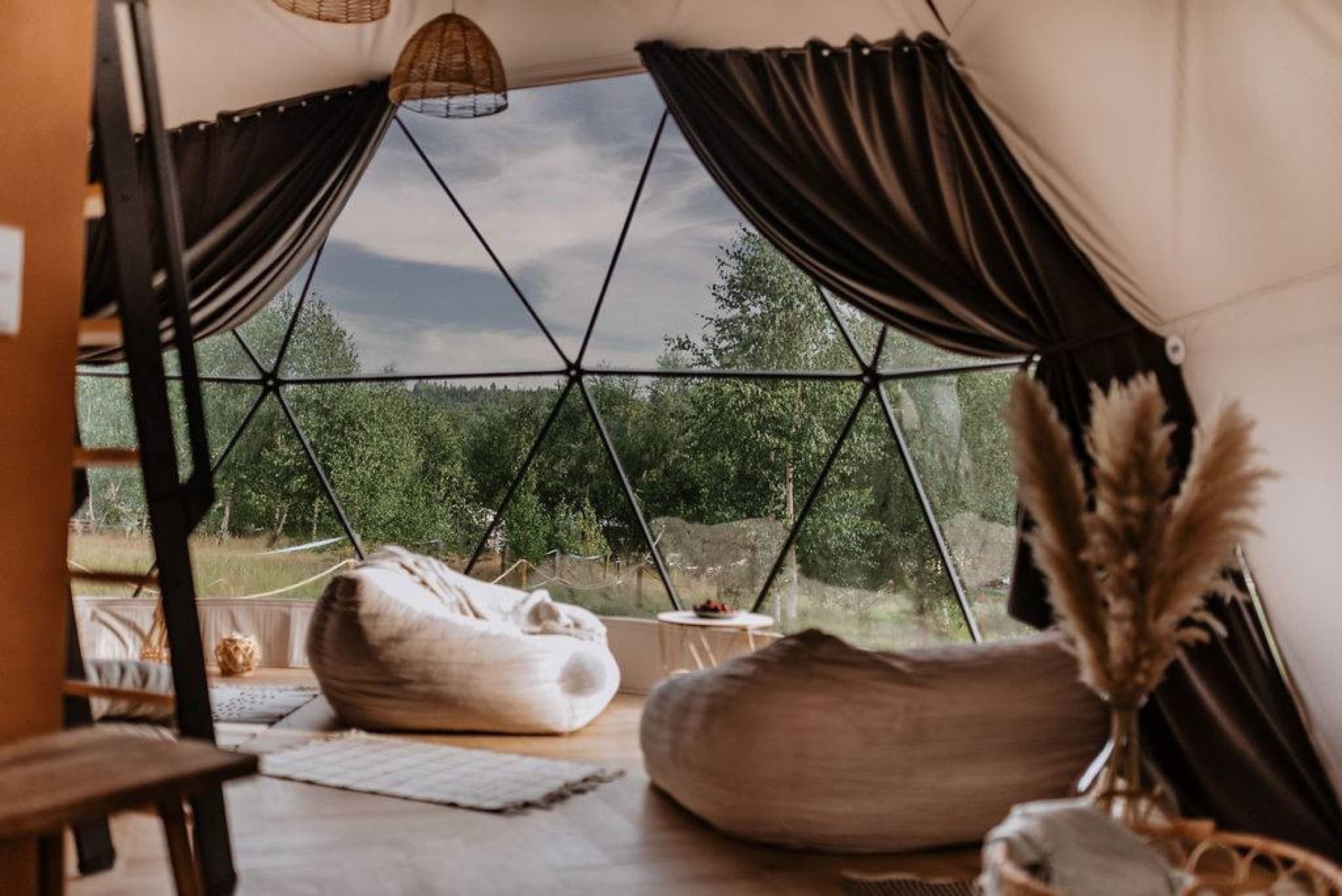 Rekreacyjny Glamping (2 Noce, 1-4 Osoby) | Czorsztyn Glamp | Maniowy | Wyjątkowy Prezent