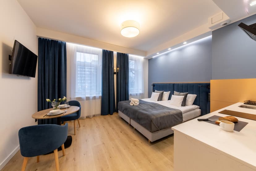 Pobyt w Apartamencie (3 Noce, 2 Osoby) | Square Apartments Gdynia | Gdynia