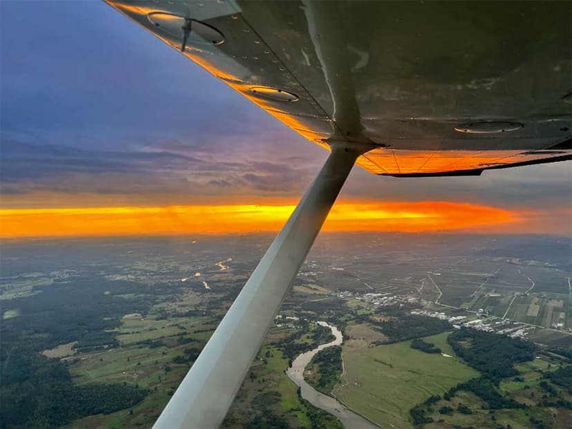 Lot Widokowy Samolotem Cessną (30 minut) | Warszawa