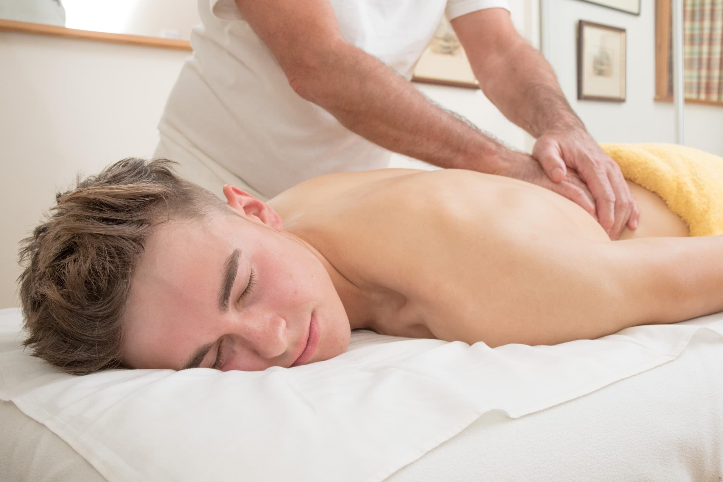 Masaż Pleców dla Niego | Tomaszów Mazowiecki | Wyjątkowy Prezent