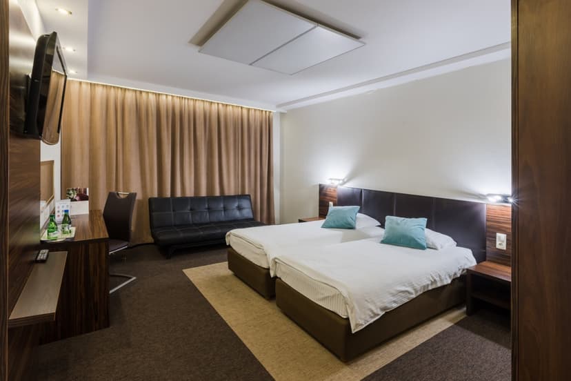 Odprężający Pobyt (1 Noc, 2 Osoby) | Glamour House | Przeźmierowo