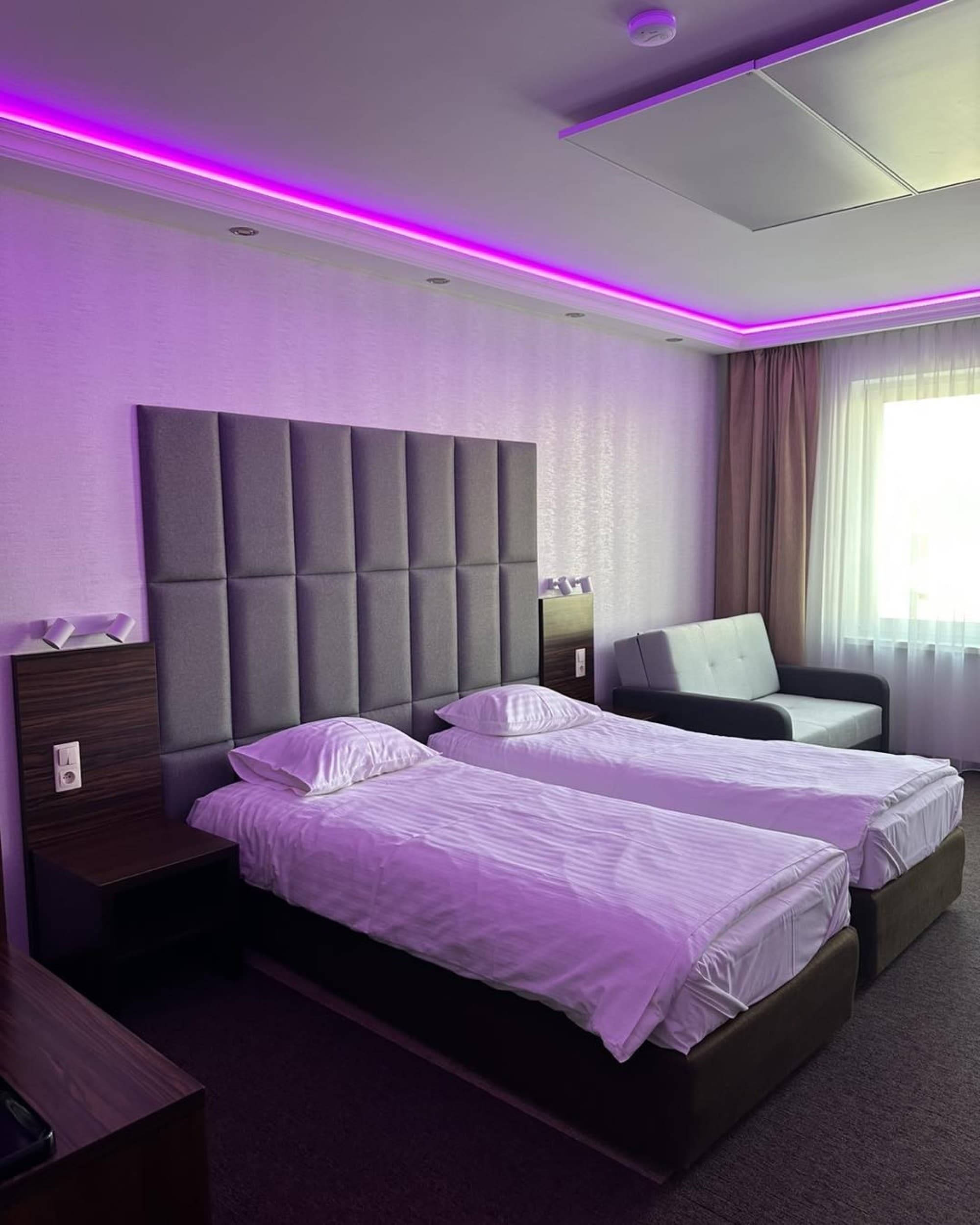 Relaksujący Pobyt (2 Noce, 2 Osoby) | Glamour House | Przeźmierowo