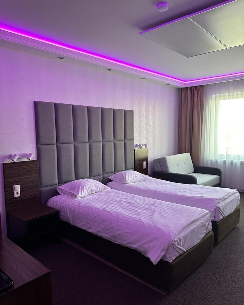 Relaksujący Pobyt (2 Noce, 2 Osoby) | Glamour House | Przeźmierowo