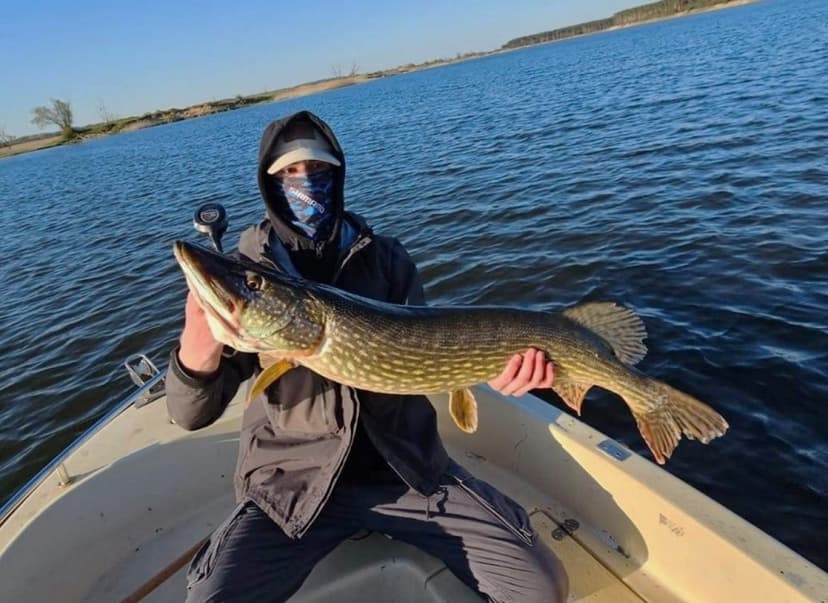 Wędkarska Przygoda na Łowisku | Bielinek