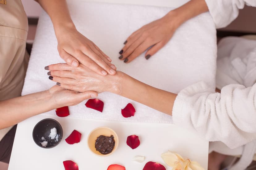 Zabieg na Dłonie | Ustroń