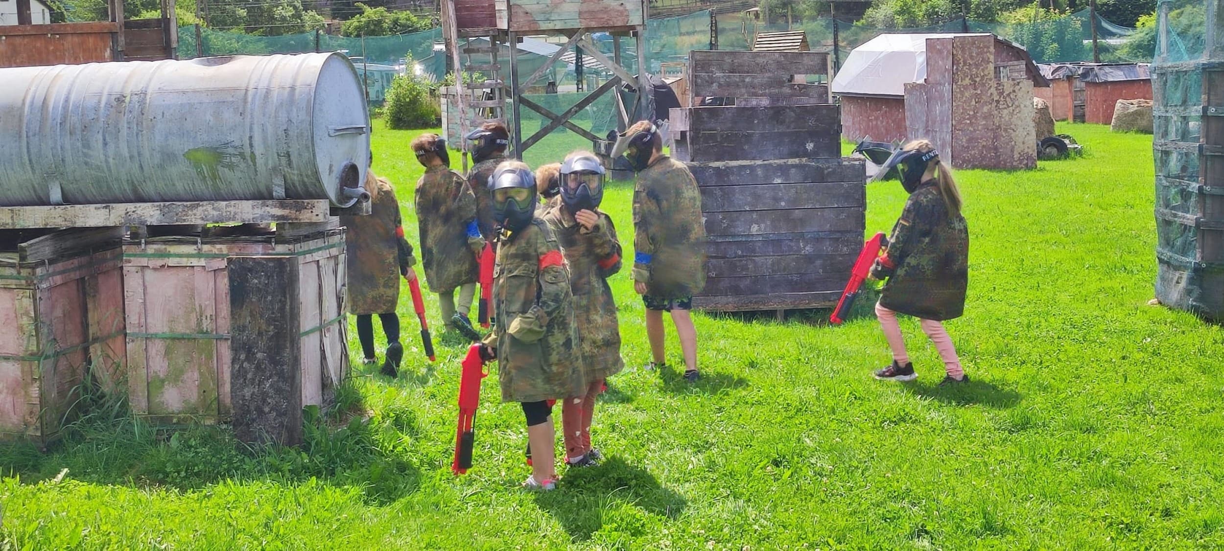 Poznaj Paintball dla Znajomych (180 minut) | Mieroszów | Wyjątkowy Prezent