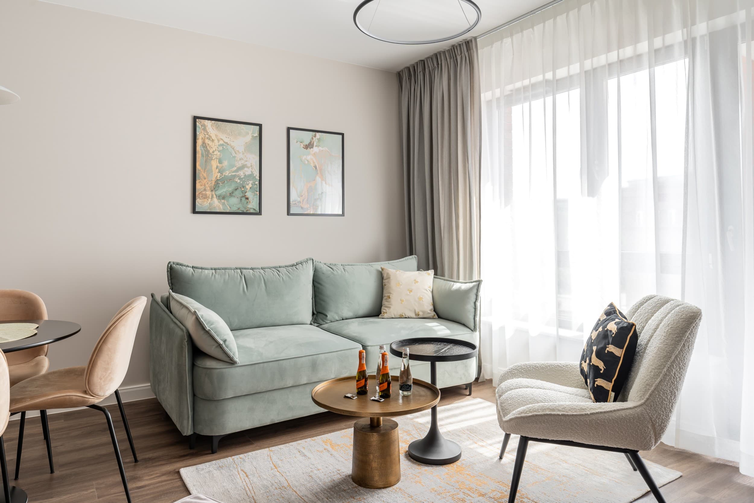 Wyjątkowy Pobyt w Apartamencie (2 Noce, 1-2 Osoby) | Lion Apartments | Gdańsk | Wyjątkowy Prezent