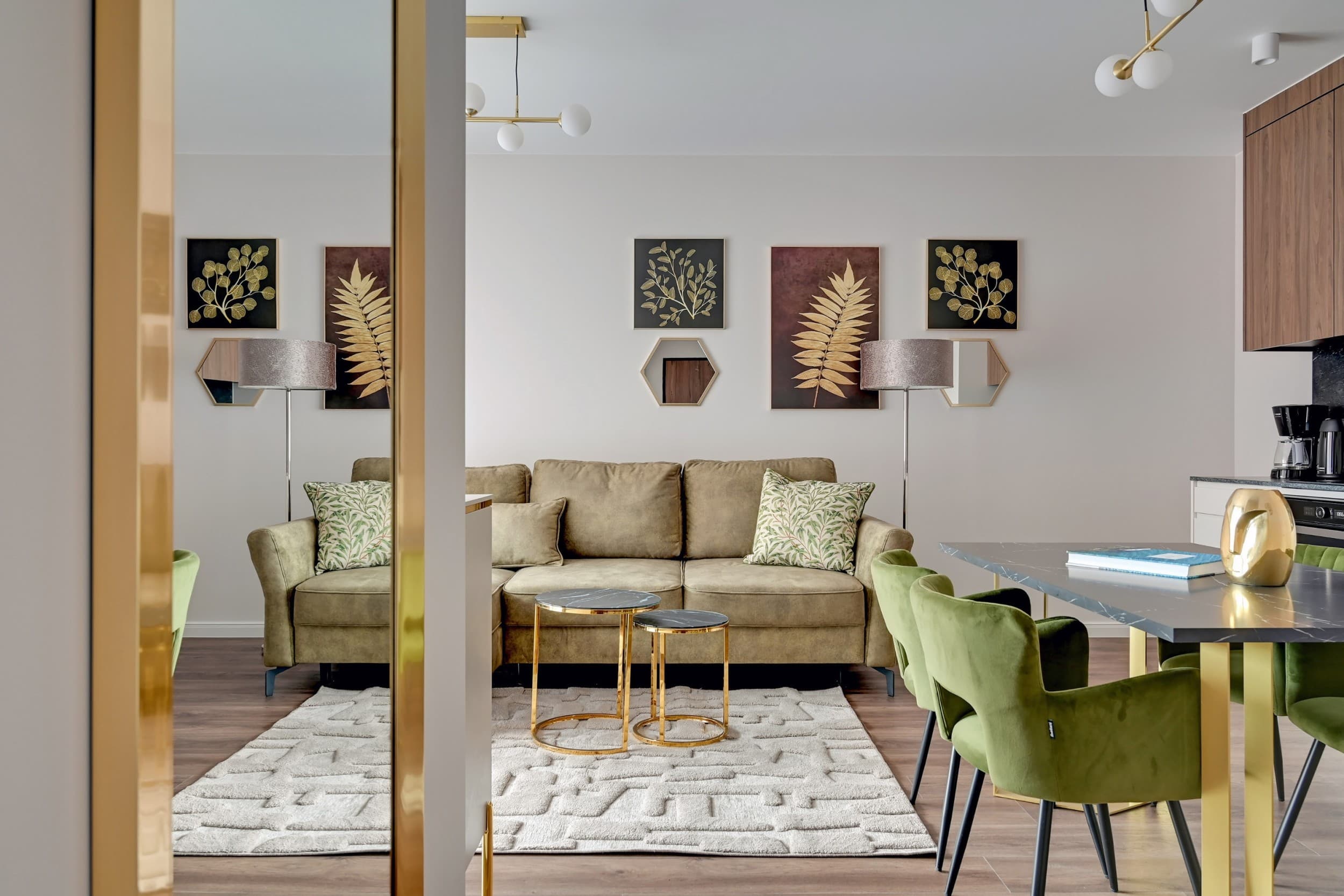 Wyjątkowy Pobyt w Apartamencie (4 Noce, 1-6 Osób) | Lion Apartments | Gdańsk | Wyjątkowy Prezent