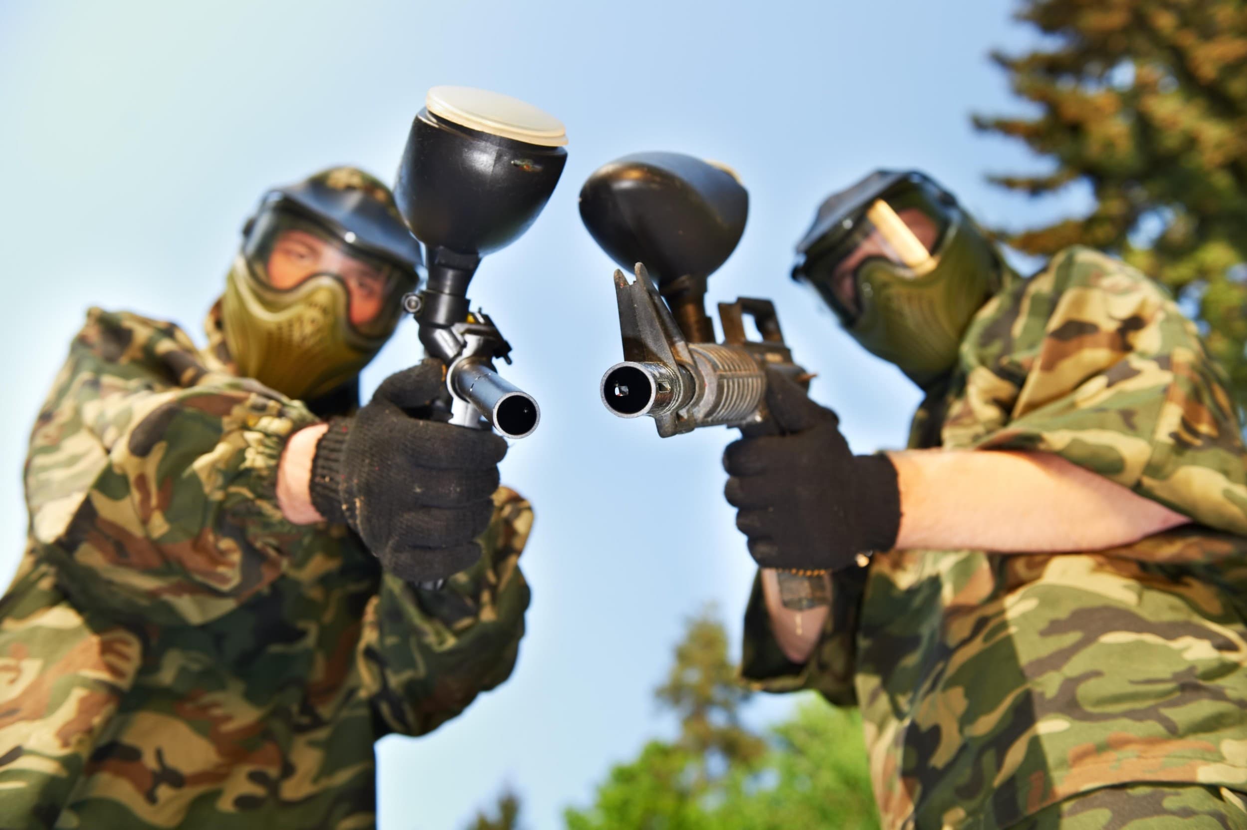 Poznaj Paintball dla Dwojga | Stary Folwark | Wyjątkowy Prezent
