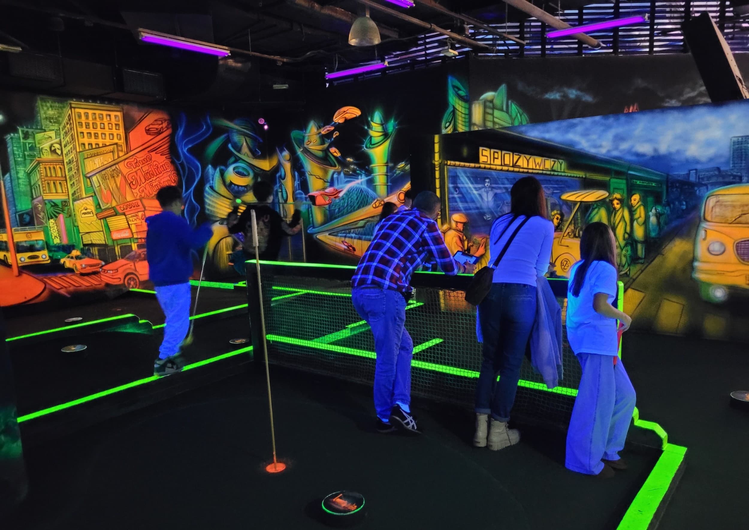 Minigolf dla Przyjaciół | Warszawa | Wyjątkowy Prezent
