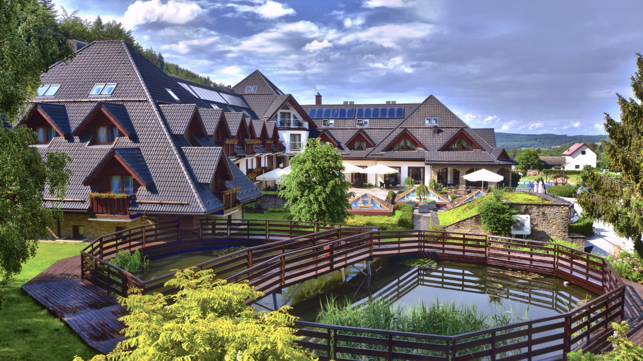 Odprężający Pobyt w Beskidach (1 Noc, 2 Osoby) | Hotel&SPA Czarny Groń | Rzyki | Wyjątkowy Prezent